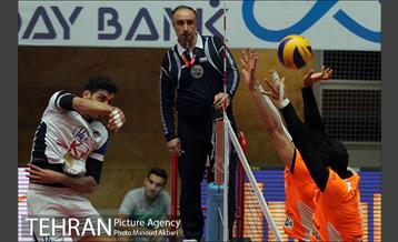 دیدار تیم های والیبال پیکان تهران و سایپا تهران