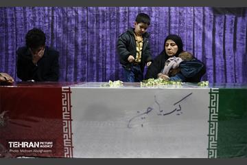 تشییع پیکر شهید احمد محمدی 10