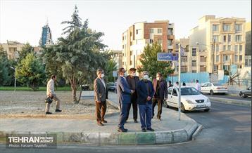 بازدید معاون هماهنگی امور مناطق از منطقه 5