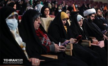 مراسم تجلیل از زنان تاریخ‌‌ساز 8