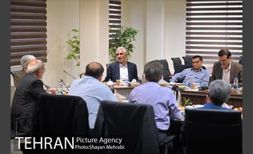 نشست مجمع امید با حضور شهردار تهران 13