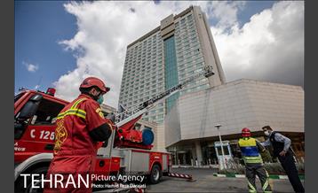 مانور عملیات آتش نشانی در شمال تهران 25