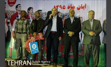 تقدیر از پیشکسوتان پرسپولیس 21