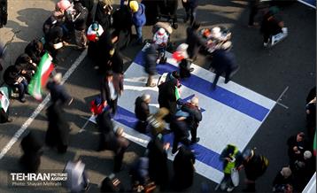 راهپیمایی ۲۲ بهمن در تهران - 3 50