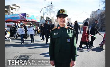 راهپیمایی یوم الله 22 بهمن 3