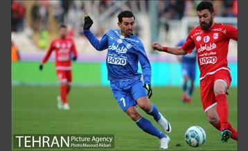 دیدار استقلال تهران و تراکتورسازی در لیگ برتر فوتبال 10