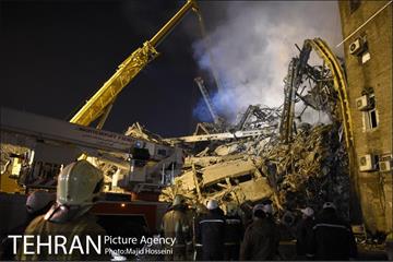 امداد رسانی شبانه در حادثه پلاسکو 28