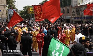 عزاداری عاشورای حسینی در بازار بزرگ تهران 13