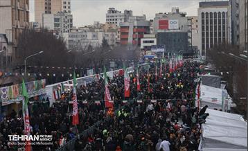 جشن نیمه‌شعبان در میدان ولی‌عصر (عج) 2 20