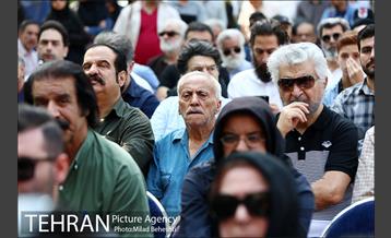 بدرقه داریوش اسدزاده به سوی سرای ابدی 8