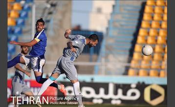دیدار تیم های گلگهر سیرجان و استقلال تهران 9