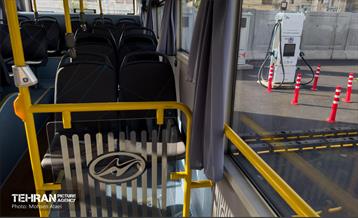 ایستگاه شارژ برقی هنگام 16