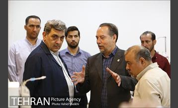 بازدید شهردار تهران  از اداره کل انتقال خون استان تهران 11