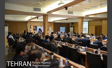 اولین جلسه بازآفرینی پایدار کلانشهر تهران 3