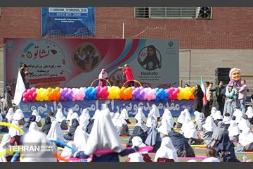 اجتماع ورزشی ۱۴۰۴ دانش‌آموز دختر نوجوان 10