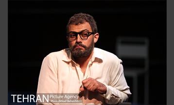 نمایش نبرد گالیله‎ 8