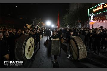 عزاداری شب تاسوعای حسینی در میدان منیریه 11