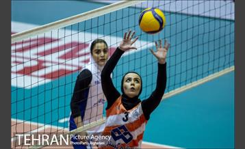 دیدار تیم های والیبال سایپا تهران و سروقامتان بابل 7