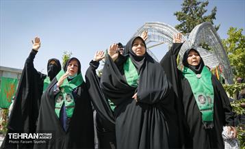 مراسم تشییع و خاکسپاری لاله های زهرایی در منطقه 5