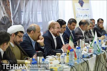 بازدید شهردار تهران از پروژه شهر آفتاب 1
