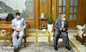 دیدار شهردار تهران با شهردار و اعضای شورای شهر قم 10