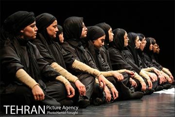 نمایش "من" در پردیس تئاتر تهران (خاوران) 22
