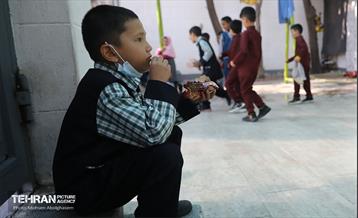 به وقت خدمت؛ مرکز «پویا شهر منطقه 19» ویژه کودکان کار 50