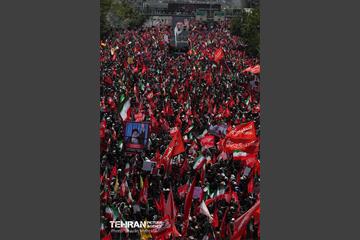 تشییع پیکر آقای شهید ایران - 4 76
