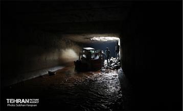 تور بازدید اصحاب رسانه از روند لایروبی مسیل ها و قنوات 13