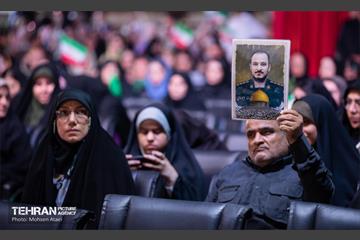 آیین اختتامیه کمپین دستمریزاد 52