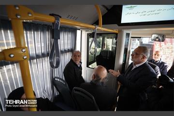 مراسم رونمایی از نخستین بسته حمل و نقل عمومی برقی تهران 57