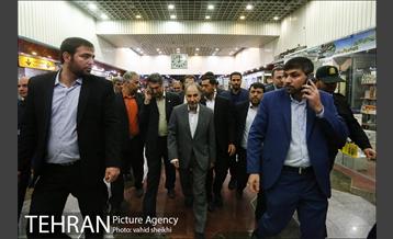 بهره برداری از 28 واگن جدید و 16 واگن اورهال 25