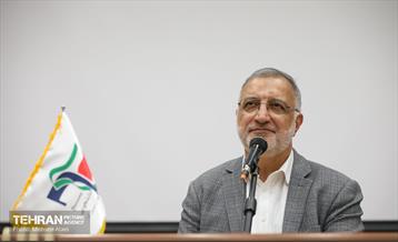 نشست صمیمانه شهردار تهران با مسئولین پایگاههای بسیج دانشجویی تهران 31