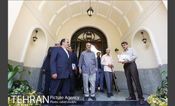 تهران گردی احمد مسجد جامعی به مناسبت روز مشروطه 17