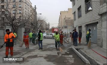 بازدید نمایندگان مجلس از نقاط آسیب دیده از جنگ در منطقه۴ 1