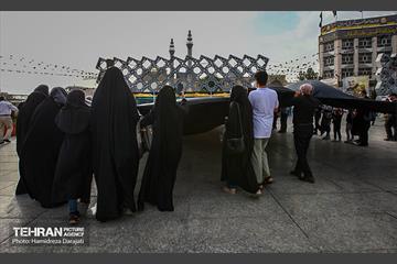 اهتزاز اَبَر پرچم متبرک ابا عبدالله حسین(ع) 17