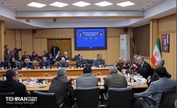 نشست هم‌اندیشی هیئت رئیسه اتاق اصناف تهران، روسای اتحادیه‌های صنفی تهران و هیئت امناء بازار تهران با شهردار تهران 13