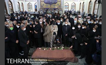 تشییع پیکر استاد محمدرضا شجریان در بهشت زهرا (س) 16