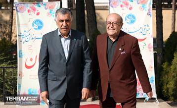 جشن تولد هنرمندان پیشکسوت متولد آبان 28