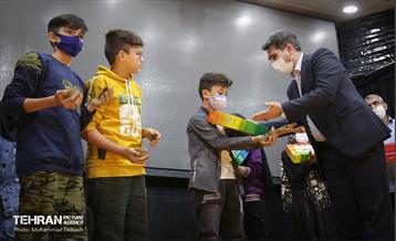 ویژه برنامه هفته ملی کودک در خاورشهر 13