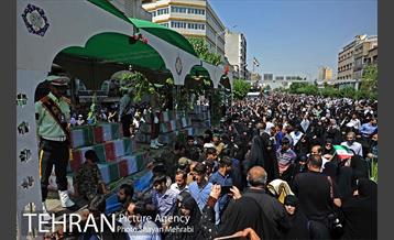 مراسم تشییع پیکرهای مطهر ۱۵۰ شهید تازه‌ تفحص‌ شده دفاع مقدس 35