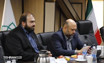 نشست مدیران ارتباطی صنایع و واحدهای تولیدی با شهردار منطقه ۲۱ 1