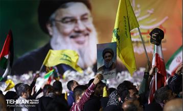 شادی مردم تهران پس از حمله موشکی ایران 12