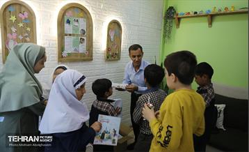 به وقت خدمت؛ مرکز «پویا شهر منطقه 18» ویژه کودکان کار 9