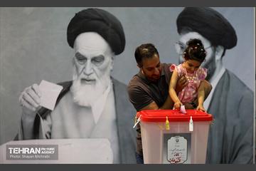 انتخابات چهاردهمین دوره ریاست جمهوری - حسینیه جماران 50