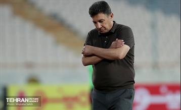 دیدار تیم‌های فوتبال استقلال و گل‌گهر 15