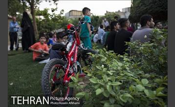 لقمه های مهربانی در محله امام زاده یحیی 3