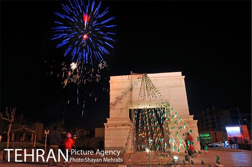 جشن بزرگ روز جمهوری اسلامی در منطقه گردشگری عباس آباد