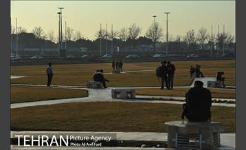 میدان آزادی 28