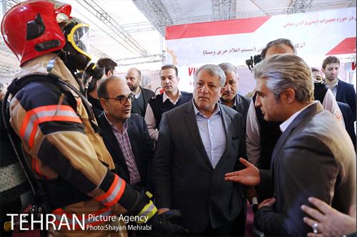 همایش و نمایشگاه حمایت از رونق تولید ملی در حوزه تجهیزات ایمنی و آتش نشانی 6